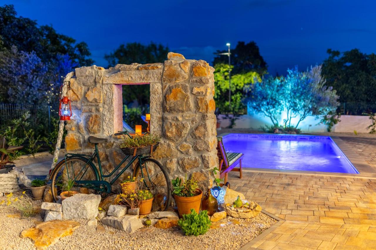 Villa Adastra Malinska Εξωτερικό φωτογραφία