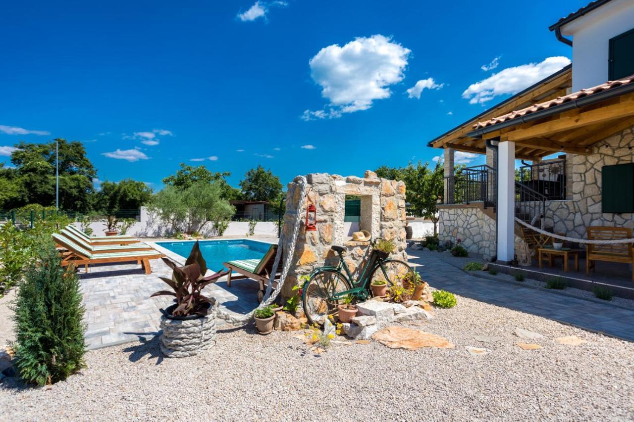 Villa Adastra Malinska Εξωτερικό φωτογραφία